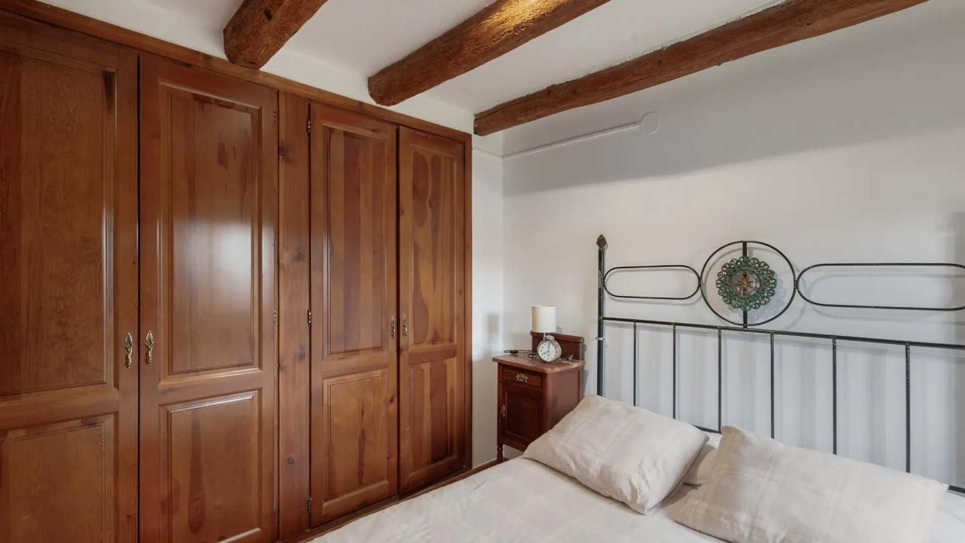 El Sagnari Guest House Sagas